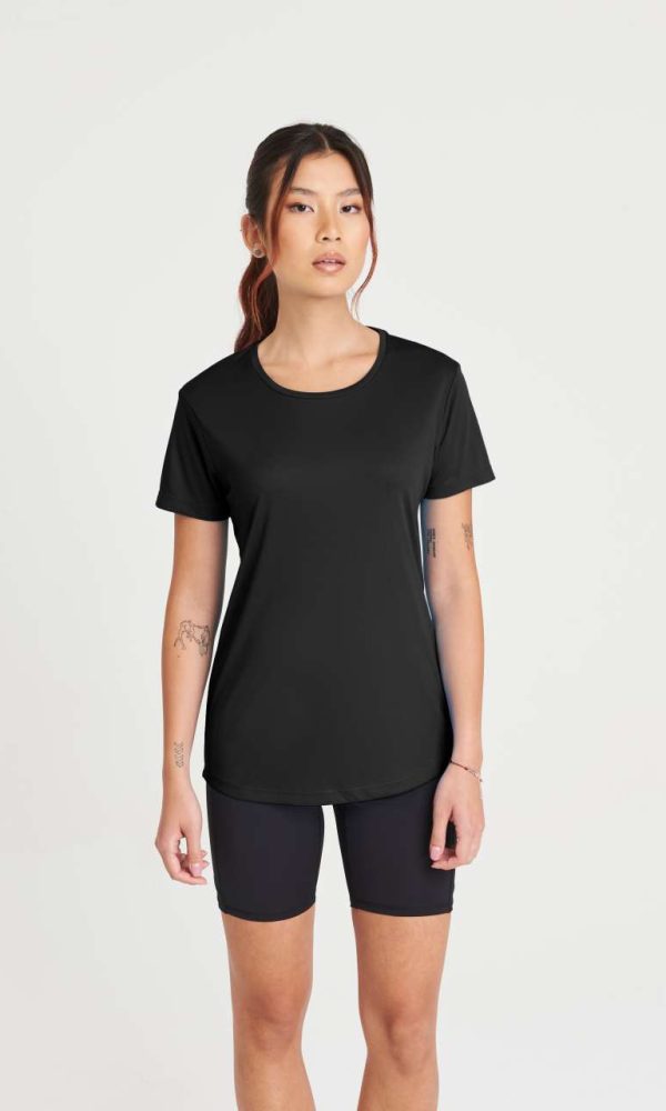 WOMEN'S COOL SMOOTH T