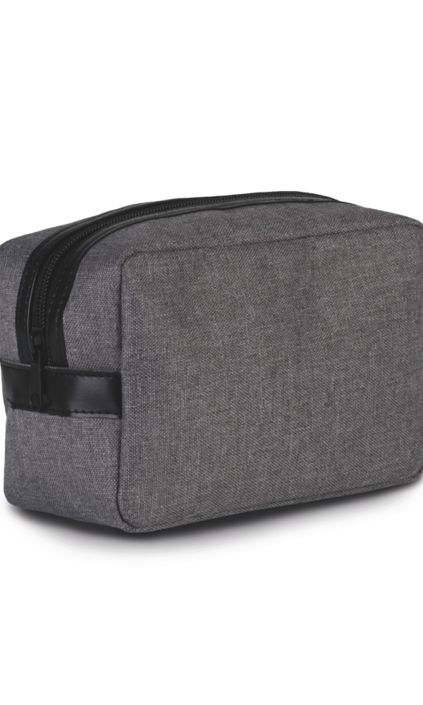 TOILETRY BAG