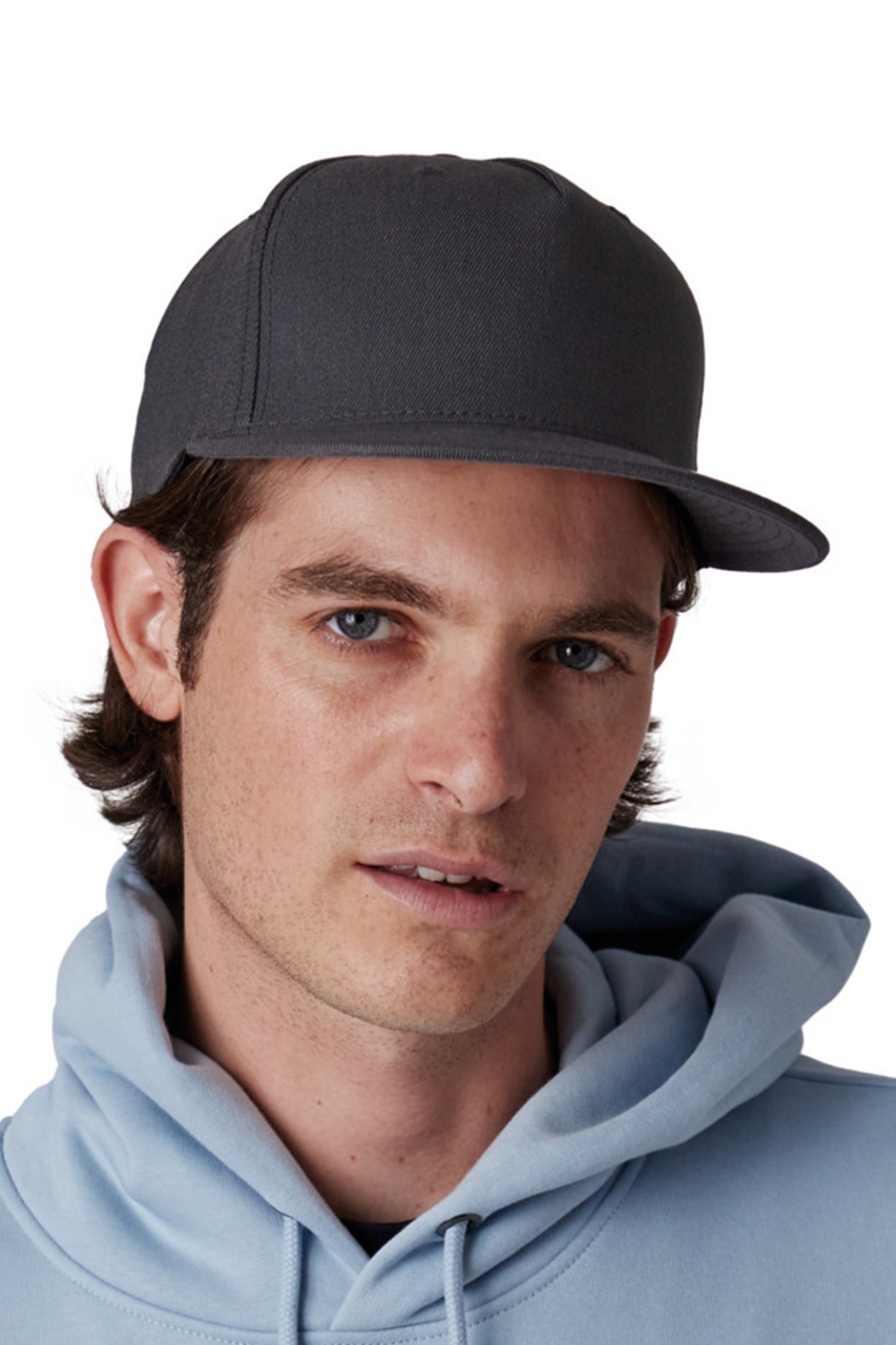 FLEXFIT® CAP - 5 PANELS