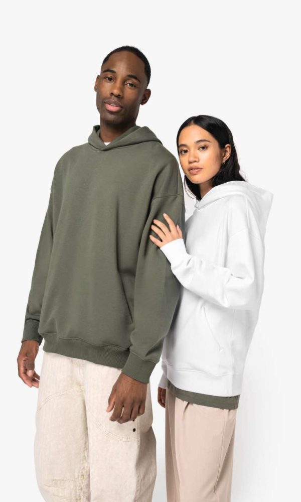 UNISEX OVERSIZED HOODED SWEATSHIRT