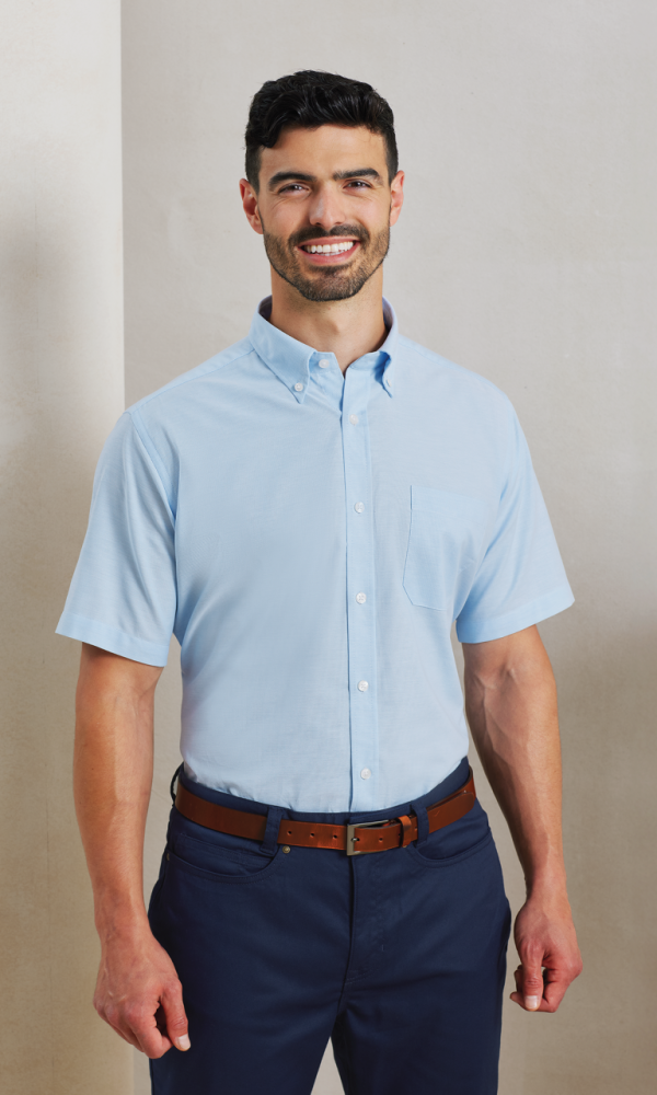 MEN’S SHORT SLEEVE SIGNATURE OXFORD SHIRT