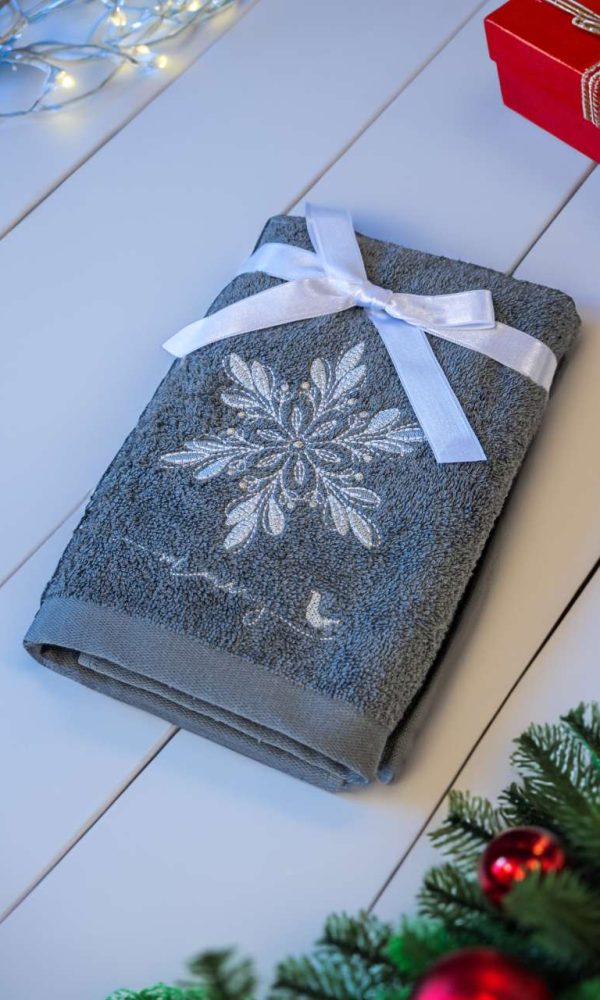 OLIMA CHRISTMAS TOWEL - SNOWFLAKE