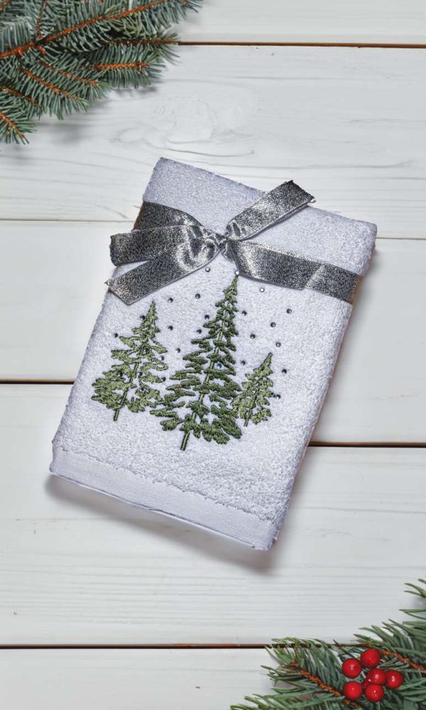OLIMA CHRISTMAS TOWEL - PINE FOREST